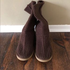 Ugg Cardy Brown Boots Size 9